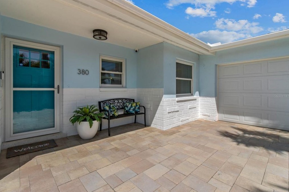 380 39th Ave, Saint Petersburg, FL 33705-3935