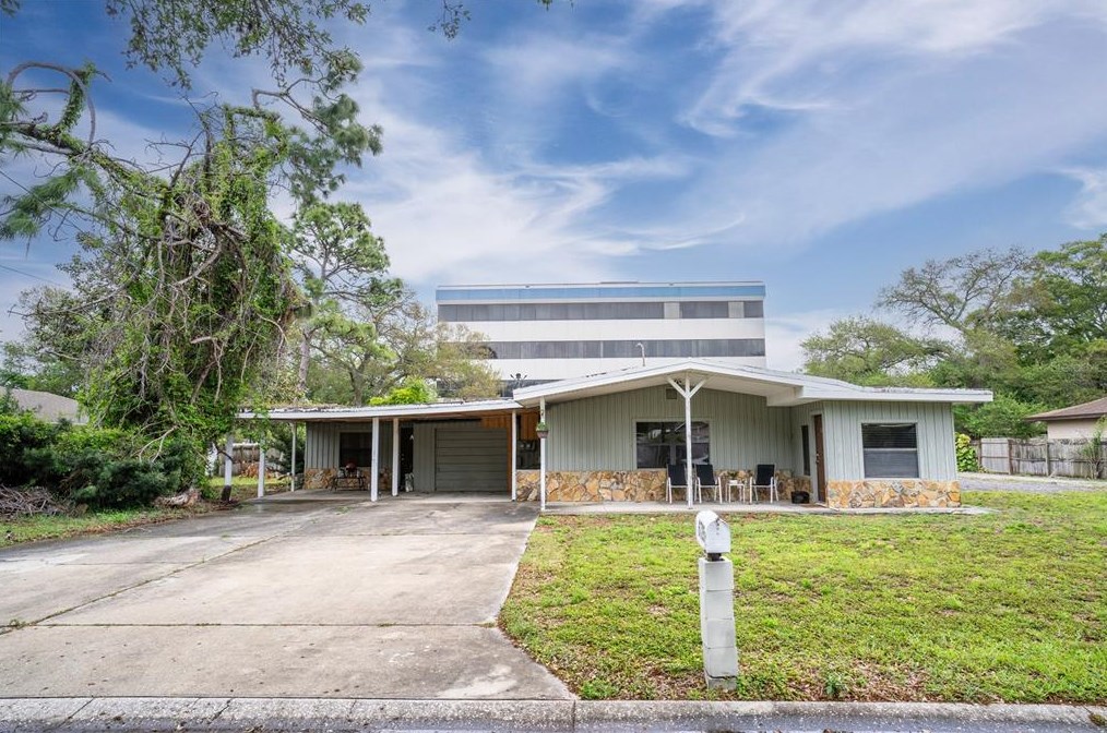 6725 67th Way N, Pinellas Park, FL 33781