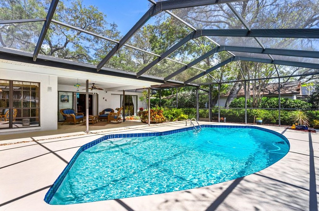 1527 Glen Hollow Ln, Dunedin, FL 34698-3224