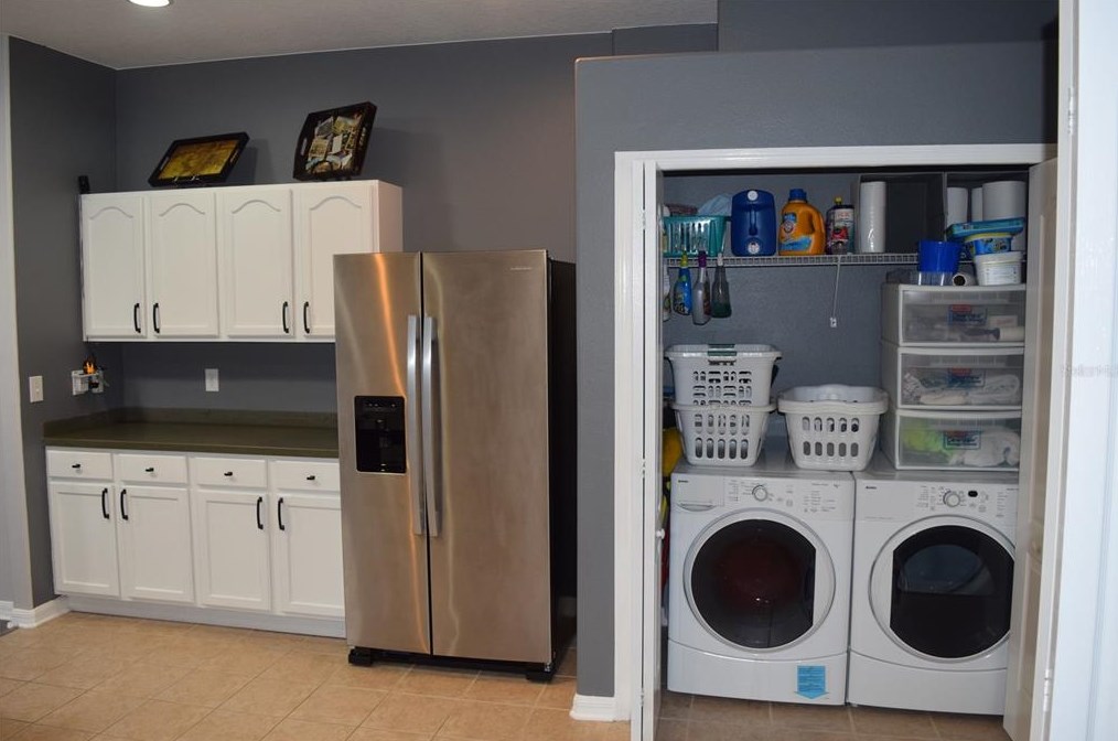 31836 Turkeyhill Dr, Zephyrhills FL  33543-7659 exterior