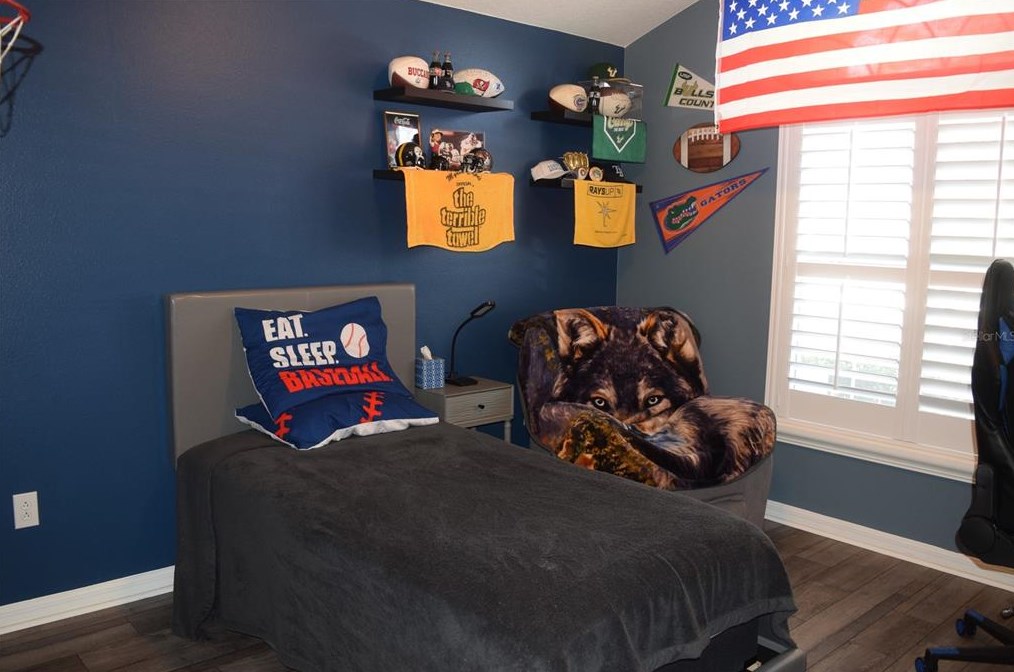 31836 Turkeyhill Dr, Zephyrhills FL  33543-7659 exterior