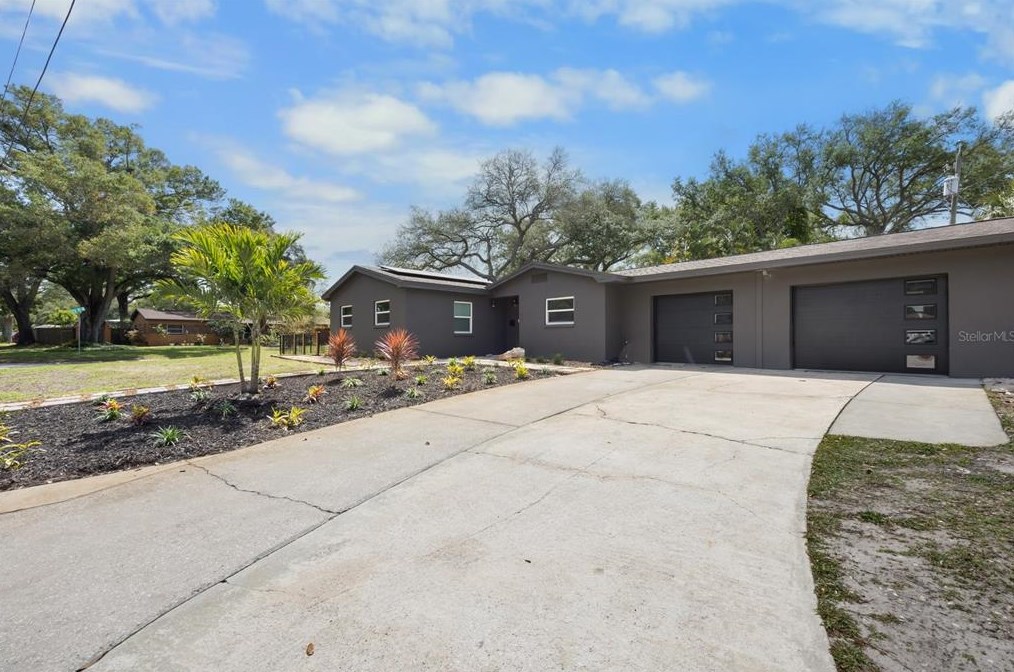 7600 13th Ave, Saint Petersburg, FL 33710-4409