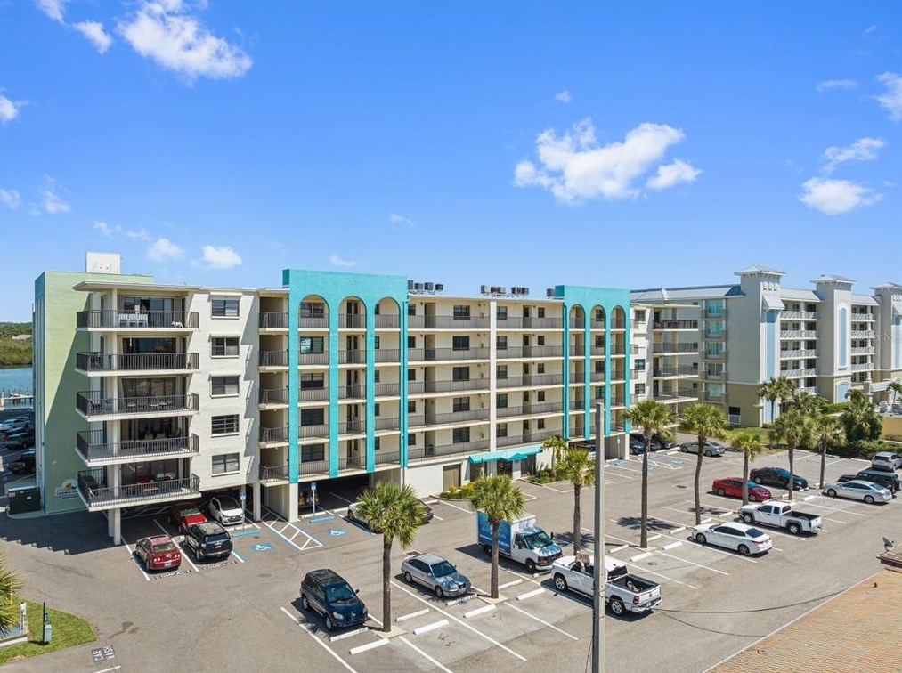 19531 Gulf Blvd #307, Belleair Beach, FL 33785