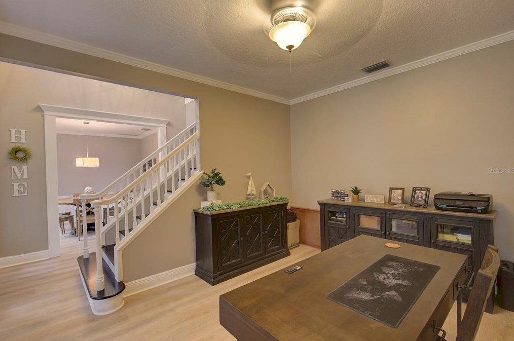 8033 Moonlight Ln, New Port Richey FL  34654-5433 exterior