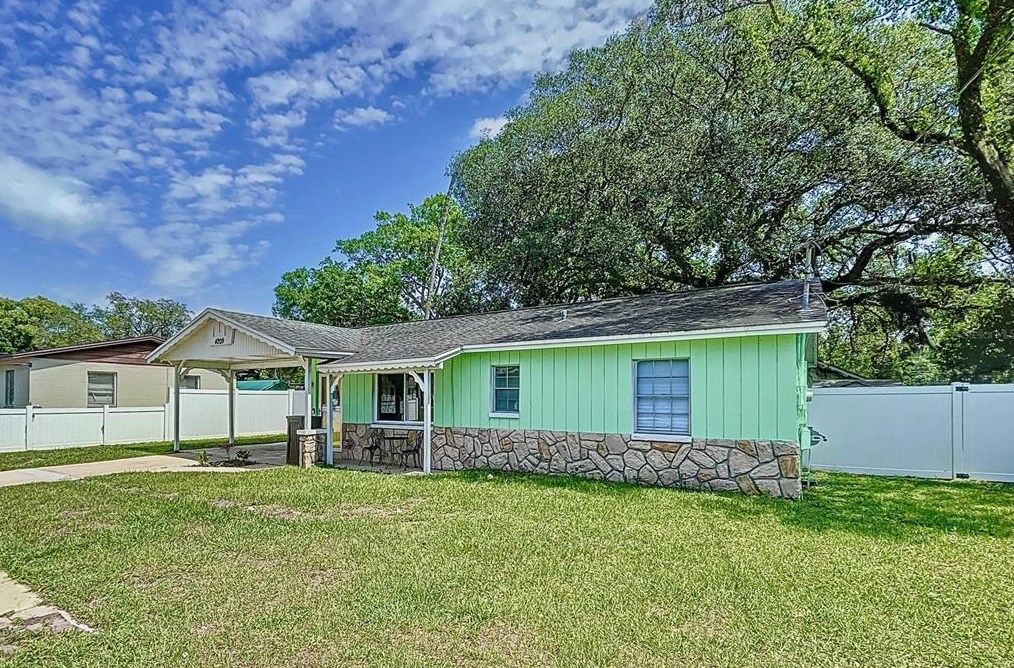 4209 Orient Rd, Tampa FL 33610-7224 exterior