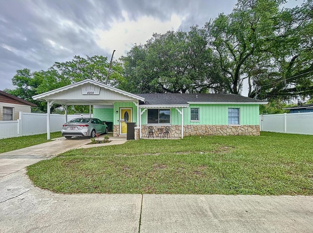 4209 Orient Rd, Tampa FL 33610-7224 exterior