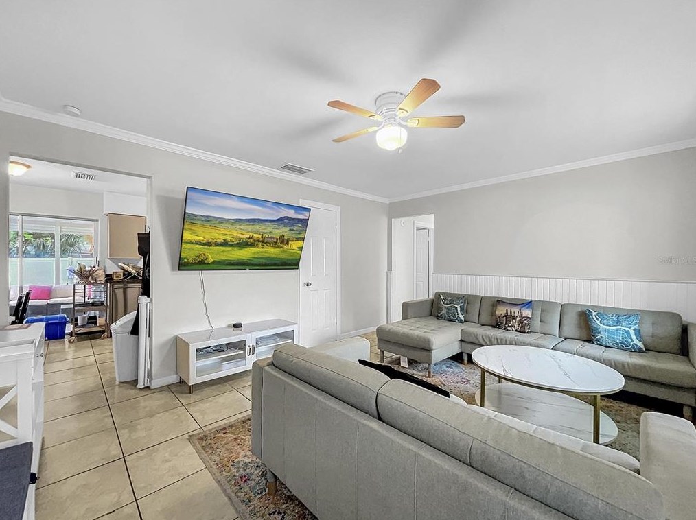 4209 Orient Rd, Tampa FL 33610-7224 exterior