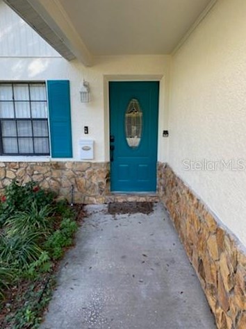 945 14th St, Saint Petersburg, FL 33705-1242