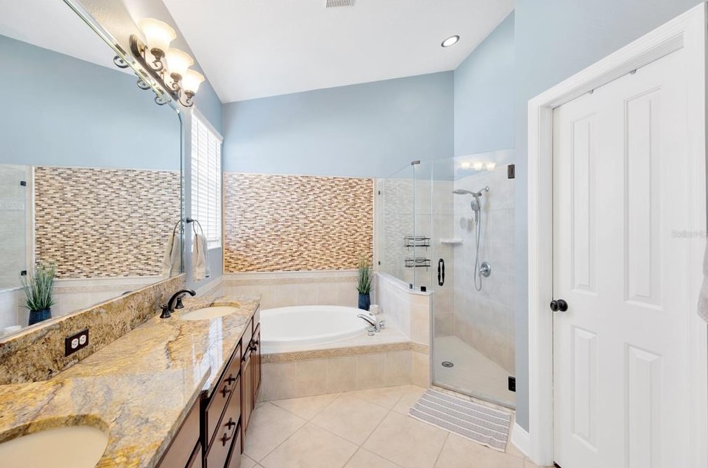 16432 Nikki Ln, Odessa FL  33556-6004 exterior