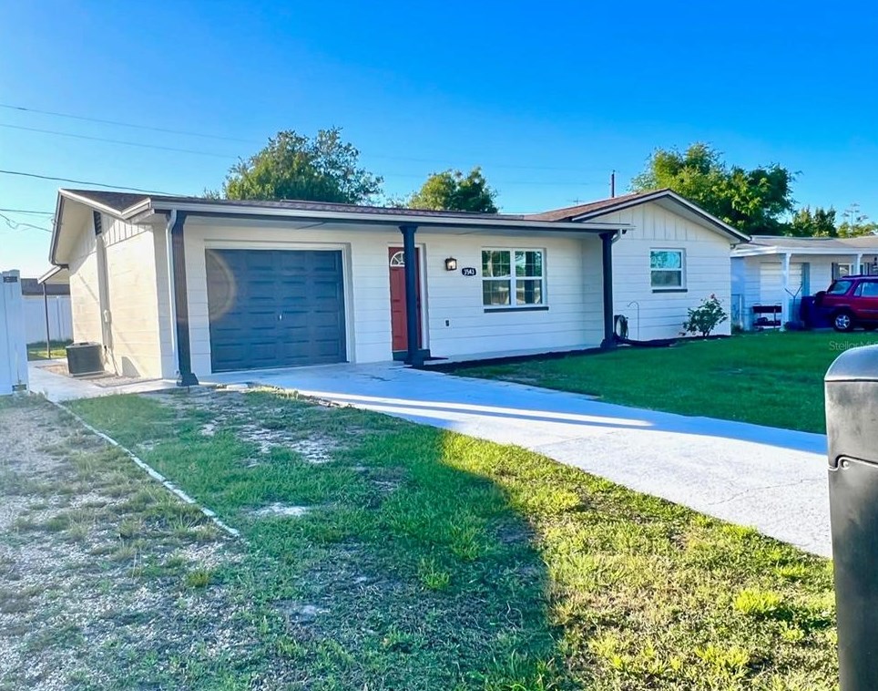 3543 Kingsbury Dr, Tarpon Springs, FL 34691
