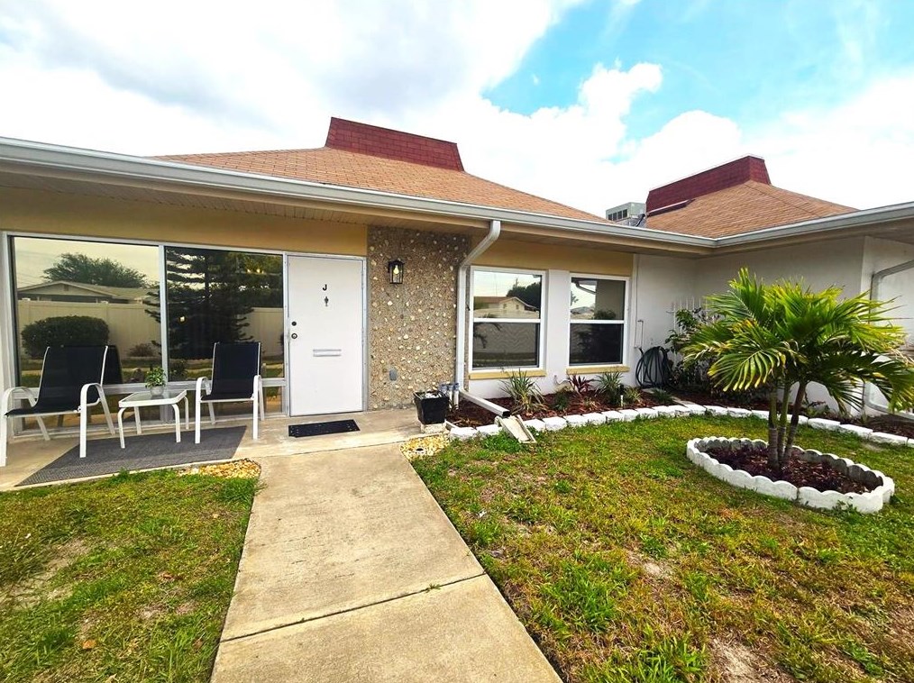 4345 Tahitian Gardens Cir #j, Tarpon Springs, FL