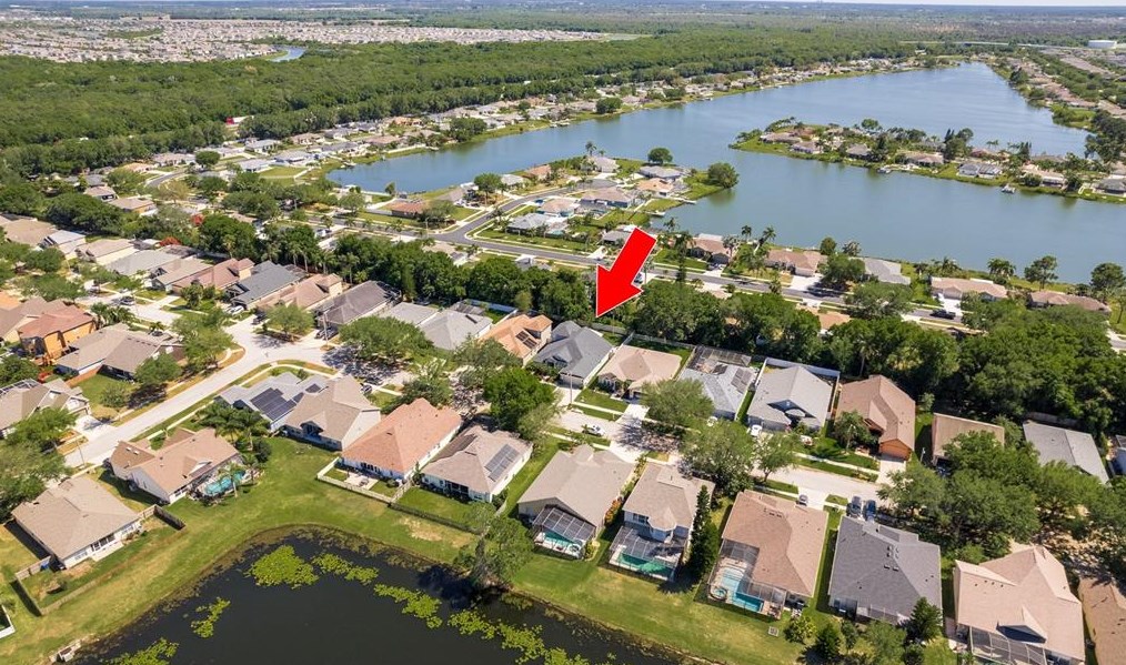 7663 Nottinghill Sky Dr, Ruskin, FL 33572