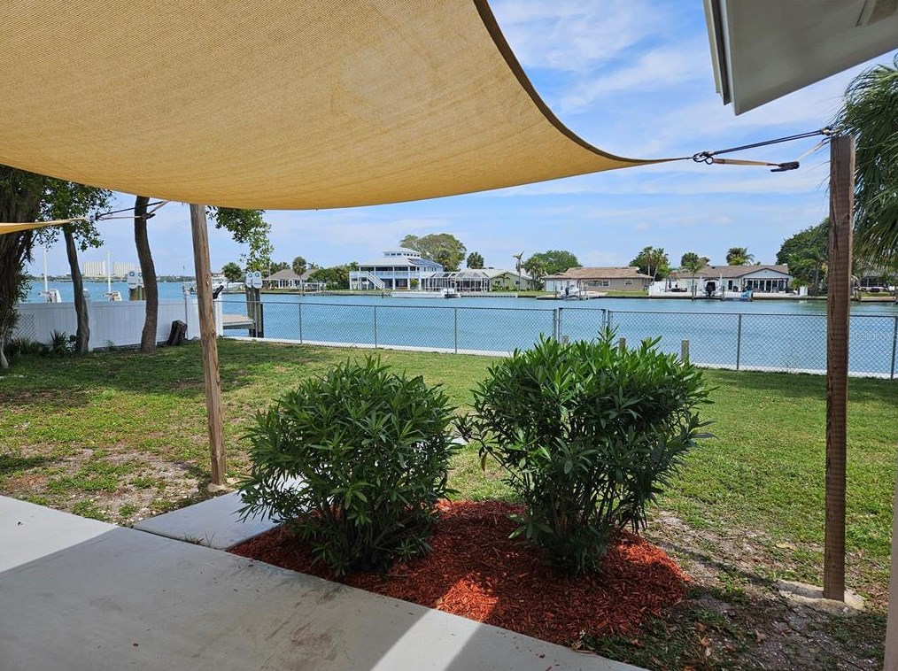 6421 3rd Palm Pt, Saint Petersburg, FL 33706-2123