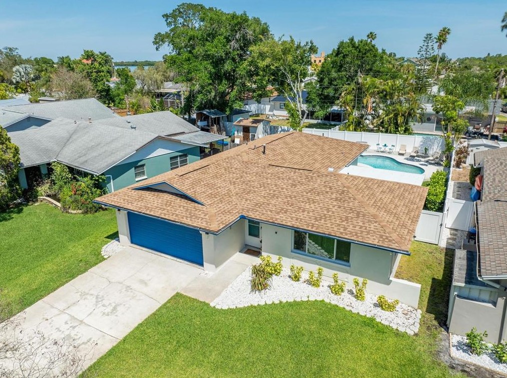 5631 Venetian Blvd, Saint Petersburg, FL 33703-1839