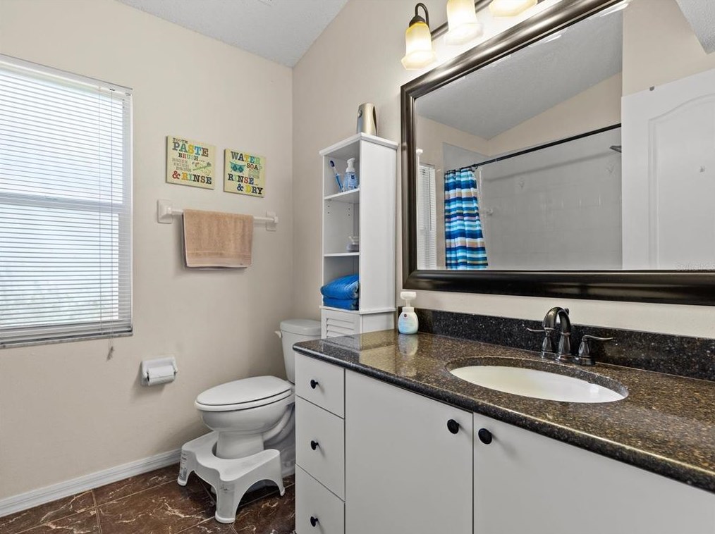 1409 Sunset Rd, Tarpon Springs FL  34689-2728 exterior