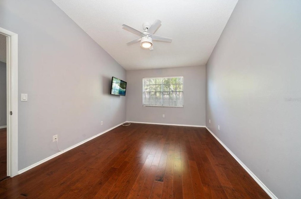 894 Jackson Ct, Palm Harbor FL  34683-6337 exterior