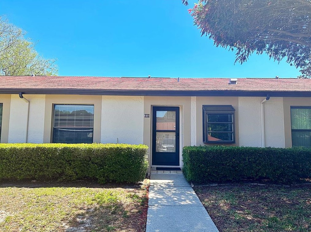 11511 113th St #25d, Largo, FL 33778