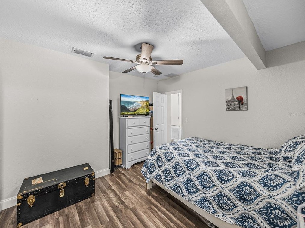 1627 Holly Rd, Lakeland FL  33801-2210 exterior