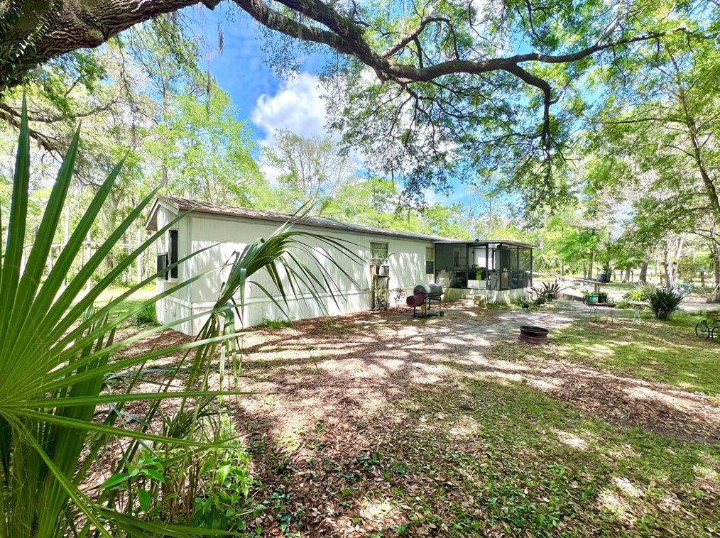 23302 Ne 121st Ct, Fort Mc Coy, FL 32134