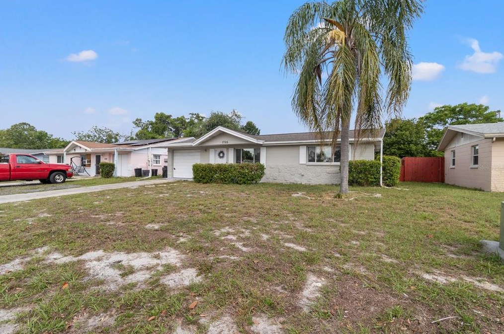 7725 Rottingham Rd, Port Richey FL  34668-2649 exterior