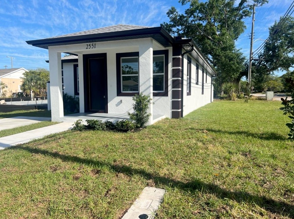 2551 Langdon Ave, Saint Petersburg, FL 33712-2153