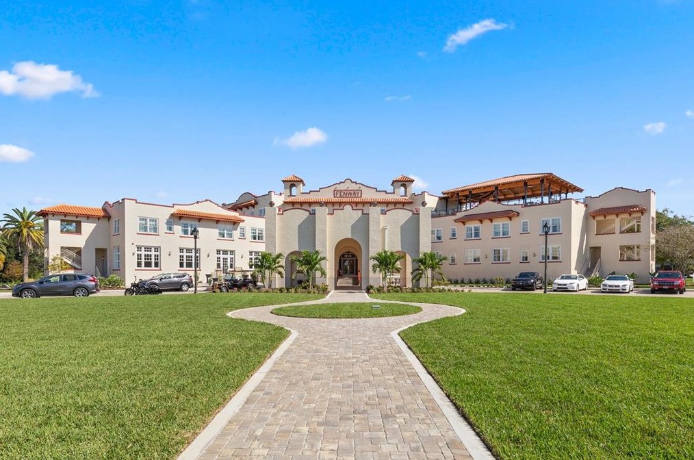 354 Colonial Ct, Dunedin FL  34698-8007 exterior