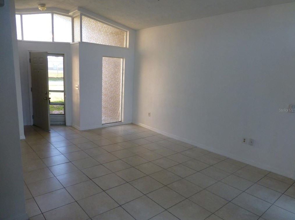 5646 Dahlia Ave, New Port Richey, FL 34652