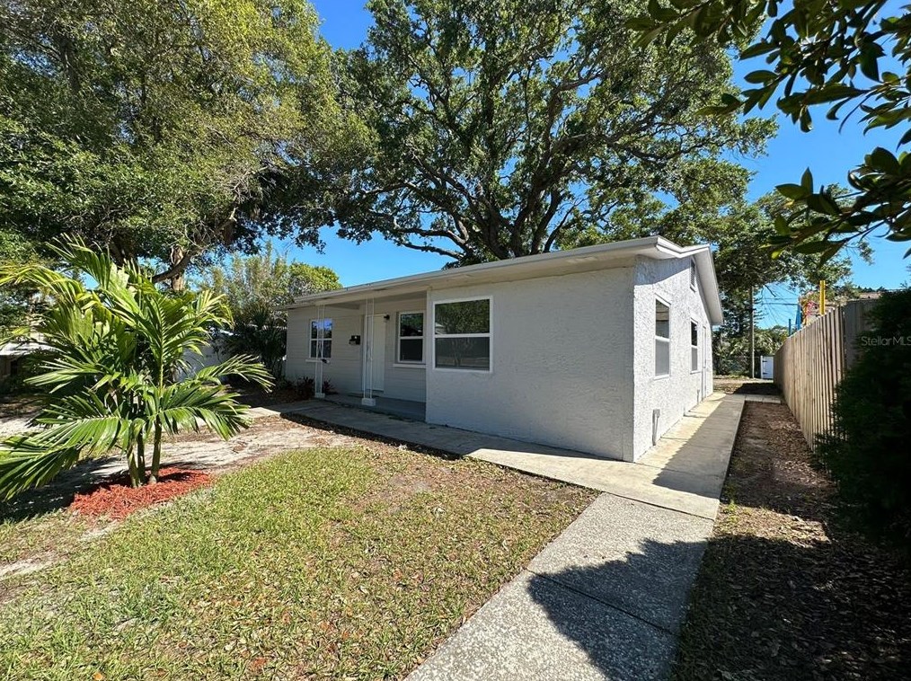 4350 1st Ave, Saint Petersburg, FL 33711-1117