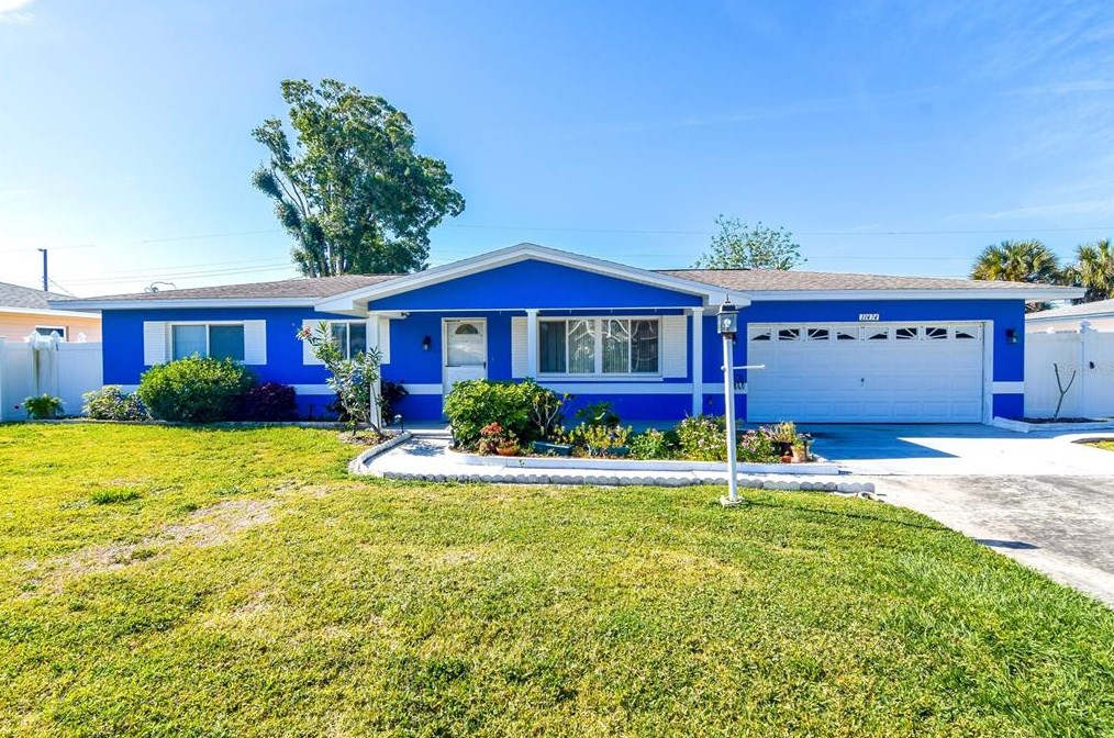 11474 65th Ave, Largo, FL 33772-6607