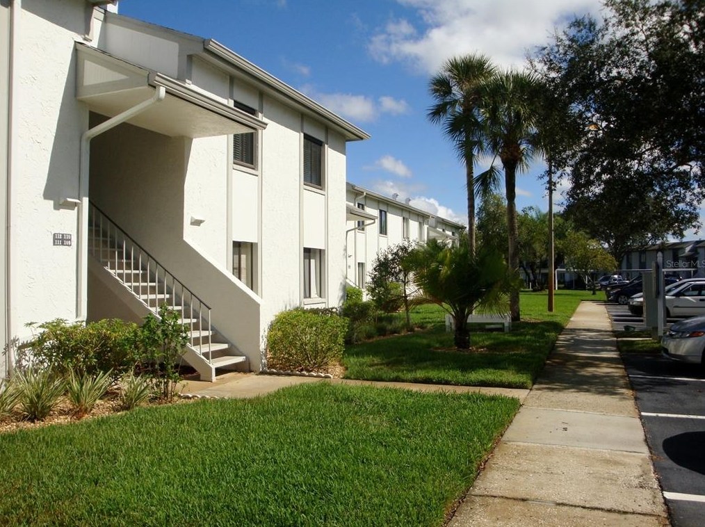 111 E Cypress Ct #111, Oldsmar, FL 34677