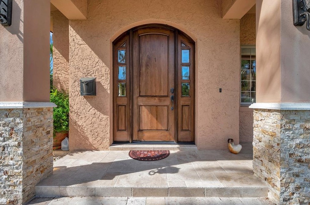 7139 3rd Ave S, Saint Petersburg, FL 33707