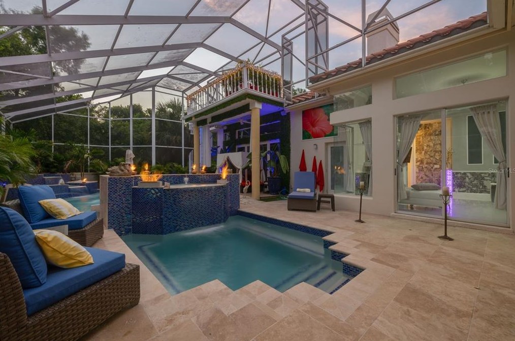 4690 Laurel Oak Ln, Saint Petersburg FL  exterior