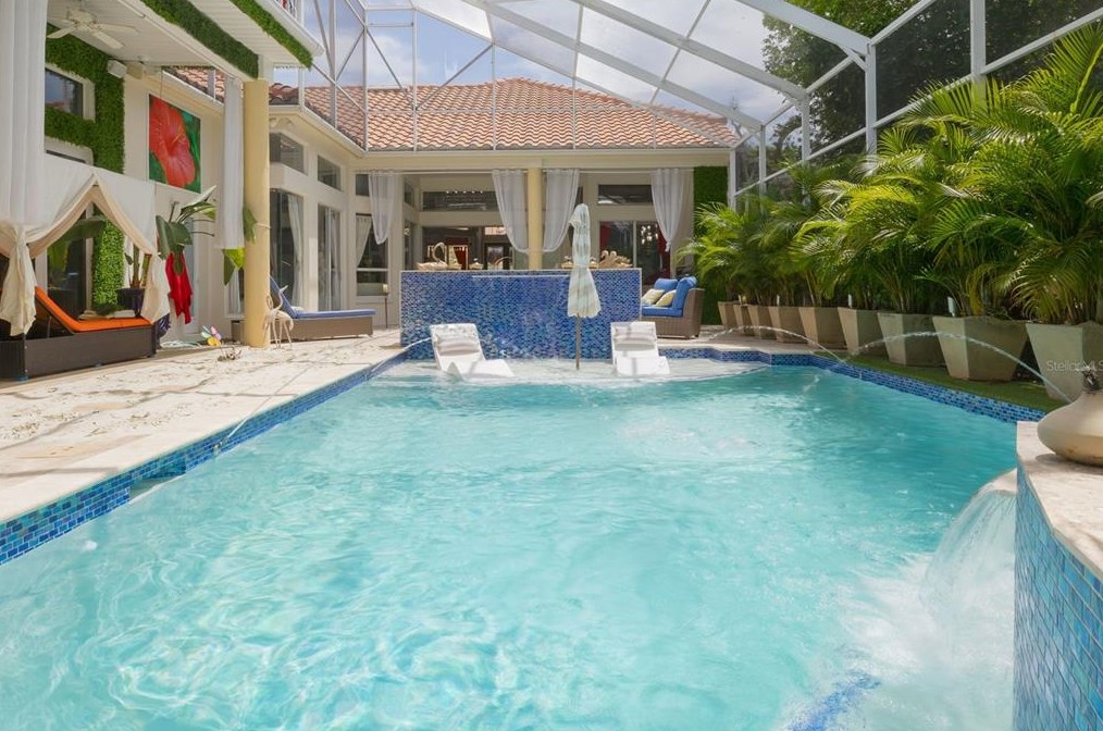 4690 Laurel Oak Ln, Saint Petersburg FL  exterior