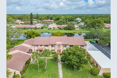 9543 86th Avenue #9543, Seminole, FL 33777 - Photo 2