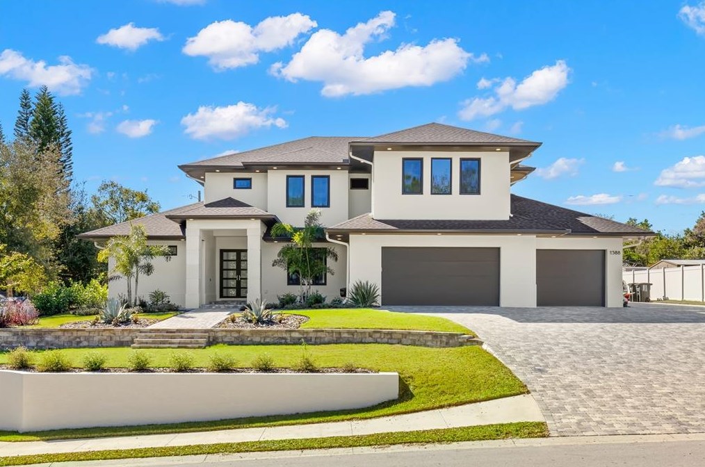 1588 Lonesome Pine Ln, Tarpon Springs, FL 34689-5336