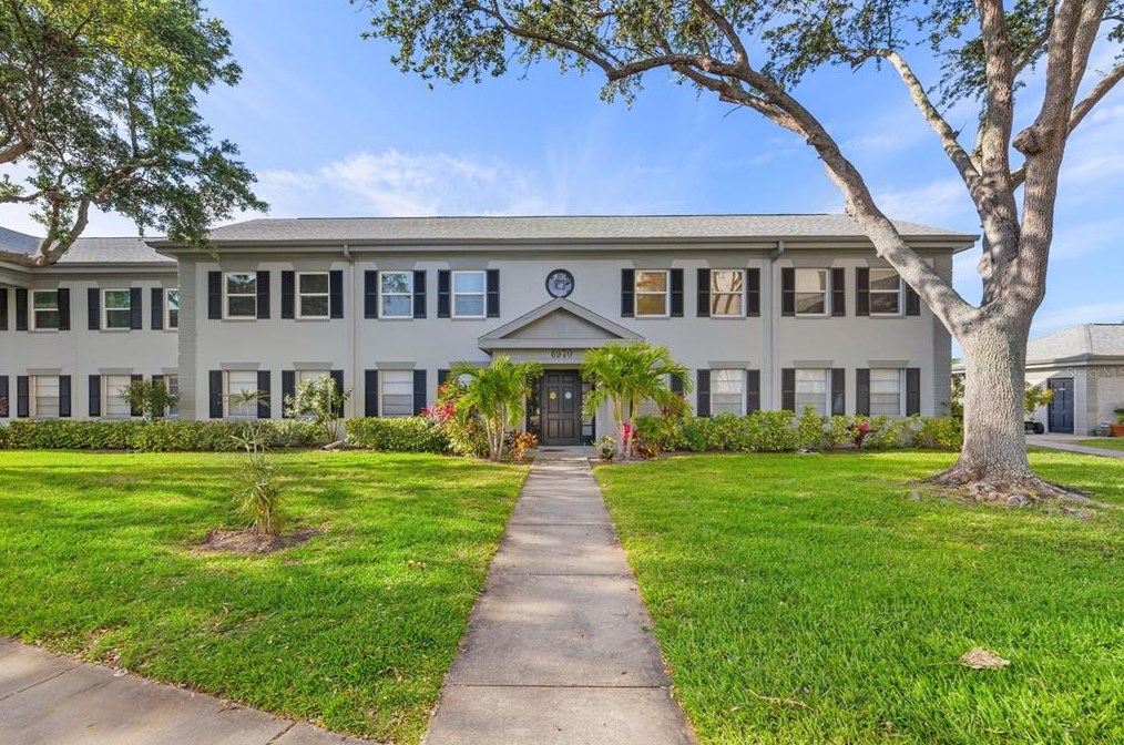 6970 Avenue Des Palais #2a, Saint Petersburg, FL 33707