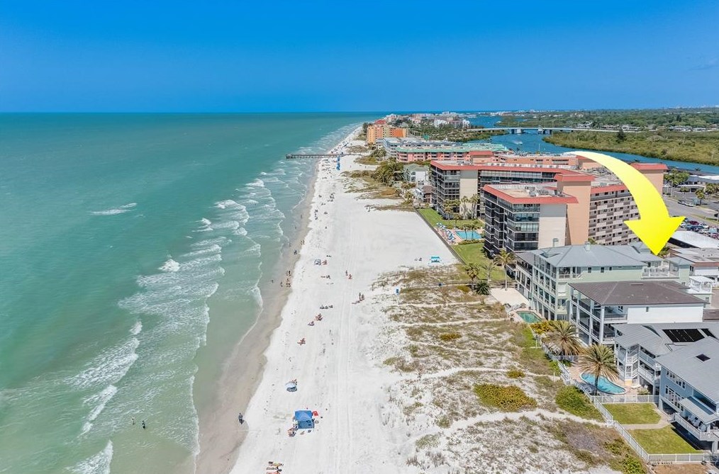 18298 Sunset Blvd #2, Saint Petersburg, FL 33708