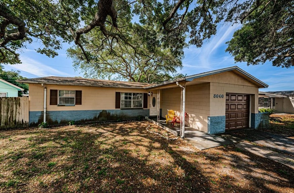 3646 15th Ave, Largo, FL 33771-4046