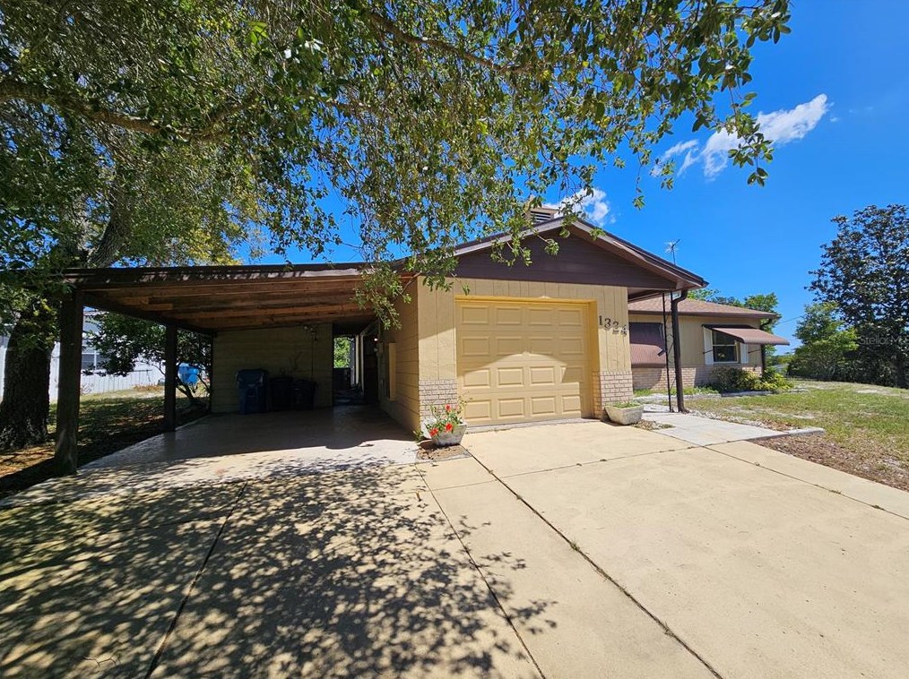 1324 Newhope Rd, Brooksville, FL 34606-4126