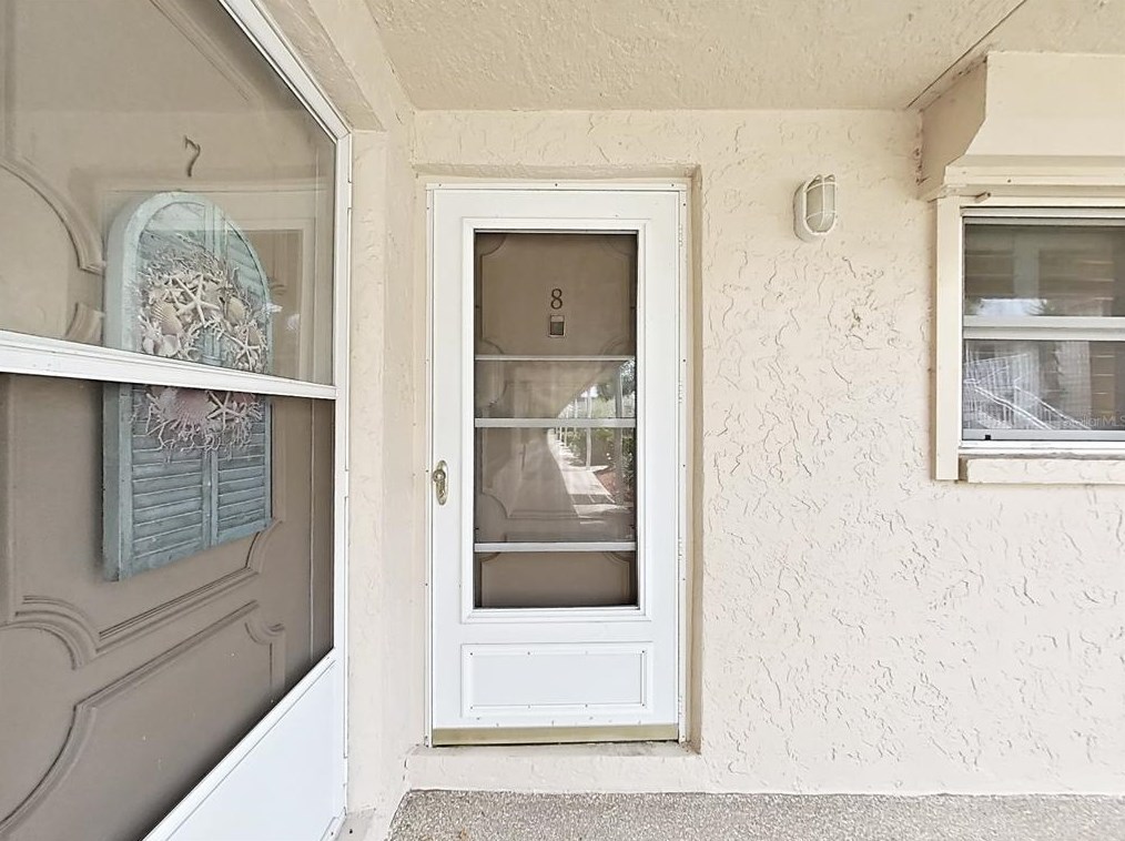 10038 62nd Ter, Saint Petersburg, FL 33708-4549
