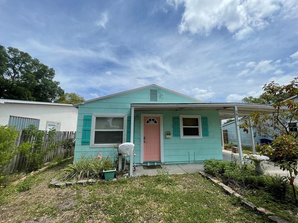 5811 Magnolia St N, Saint Petersburg, FL 33703