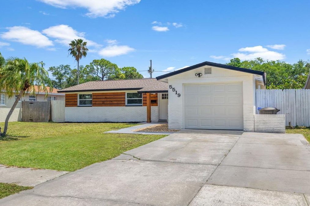 5519 Denver St, Saint Petersburg, FL 33703-1849
