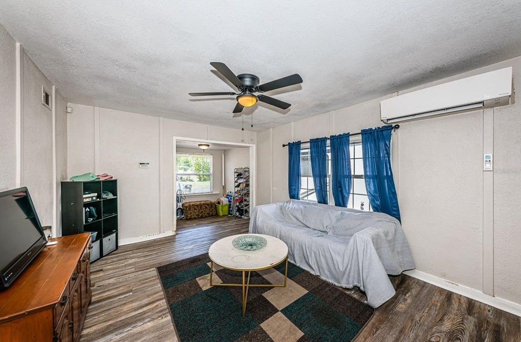 3335 Tarlton St, Saint Petersburg FL  33713-2849 exterior