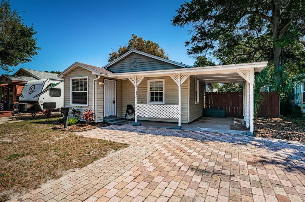 3335 Tarlton St, Saint Petersburg FL  33713-2849 exterior