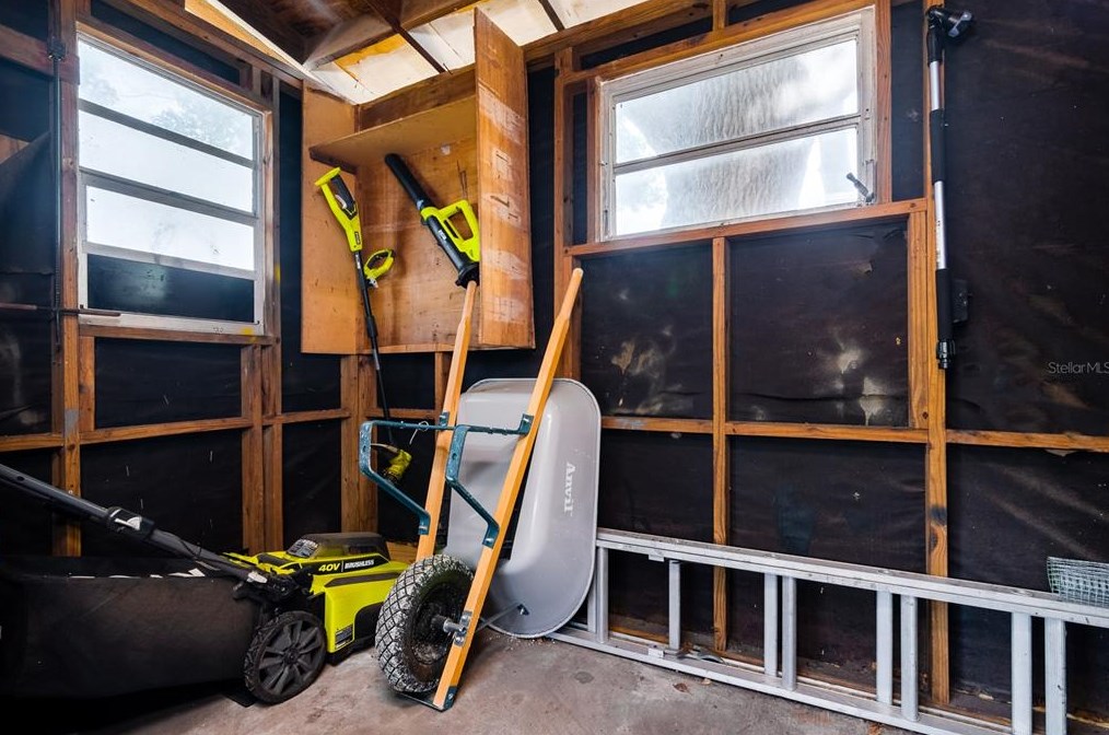 3931 52nd Ave, Saint Petersburg FL  33714-2336 exterior