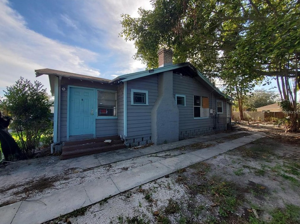1843 Quincy St, Saint Petersburg, FL 33711-3047