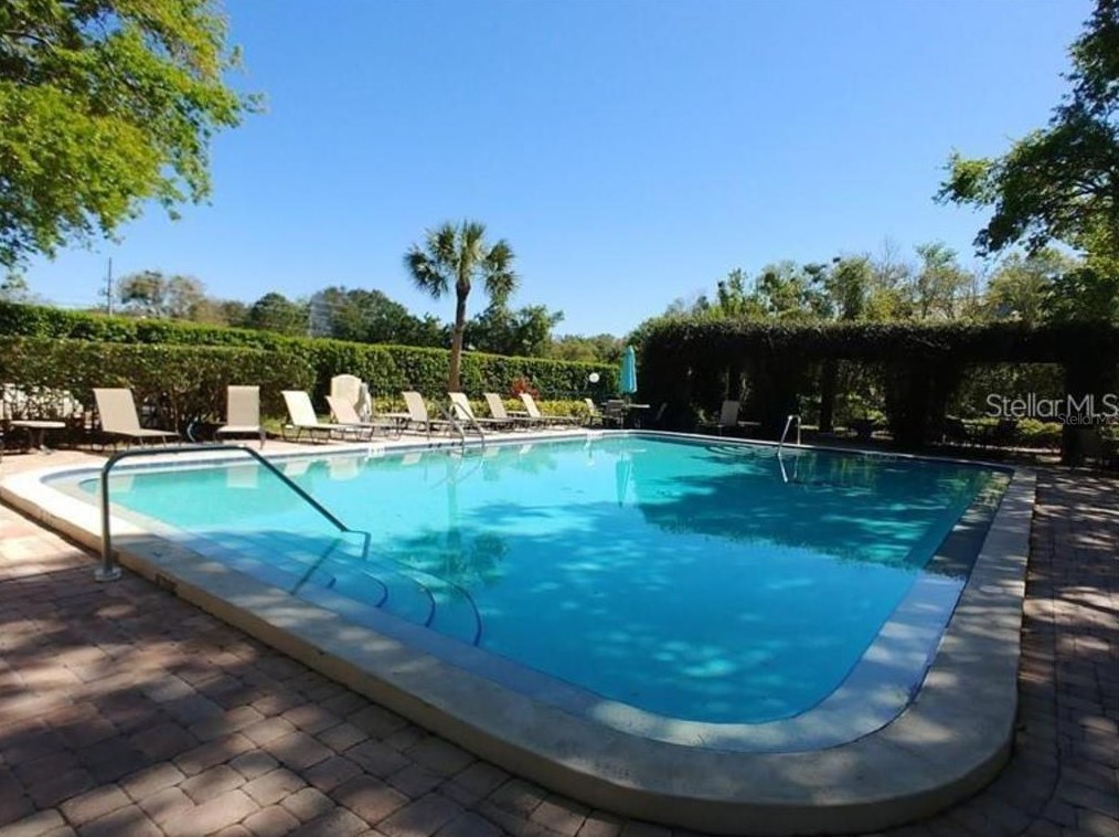 2690 Coral Landings Blvd #422, Palm Harbor, FL 34684