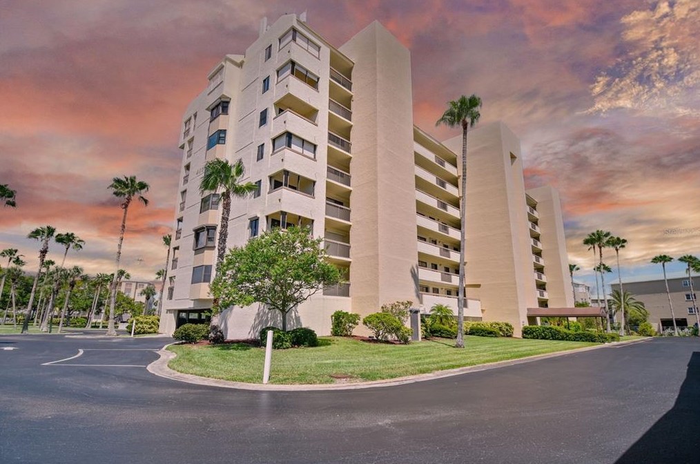 401 150th Ave #245, Saint Petersburg, FL 33708