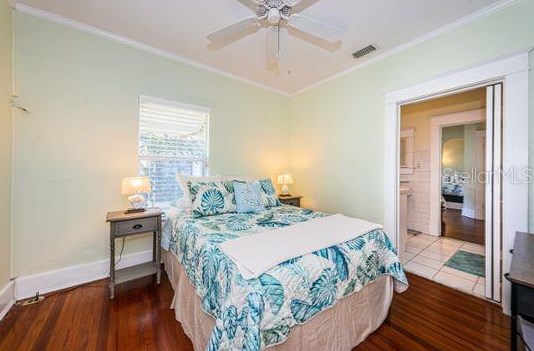 5317 18th Ave, Saint Petersburg FL  33710-5107 exterior