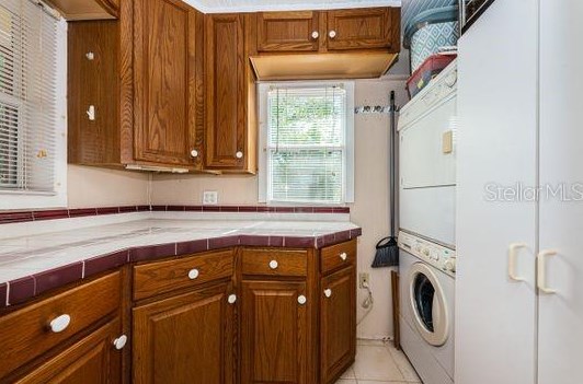 5317 18th Ave, Saint Petersburg FL  33710-5107 exterior